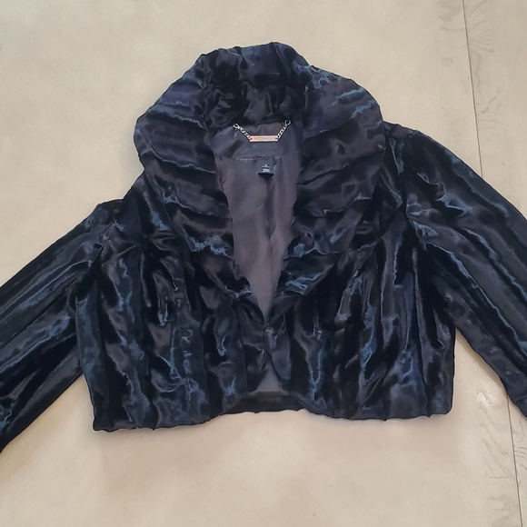 White House Black Market Shiny Black Teddy Jacket - Picture 1 of 8